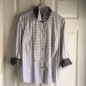 Ladies button down shirt